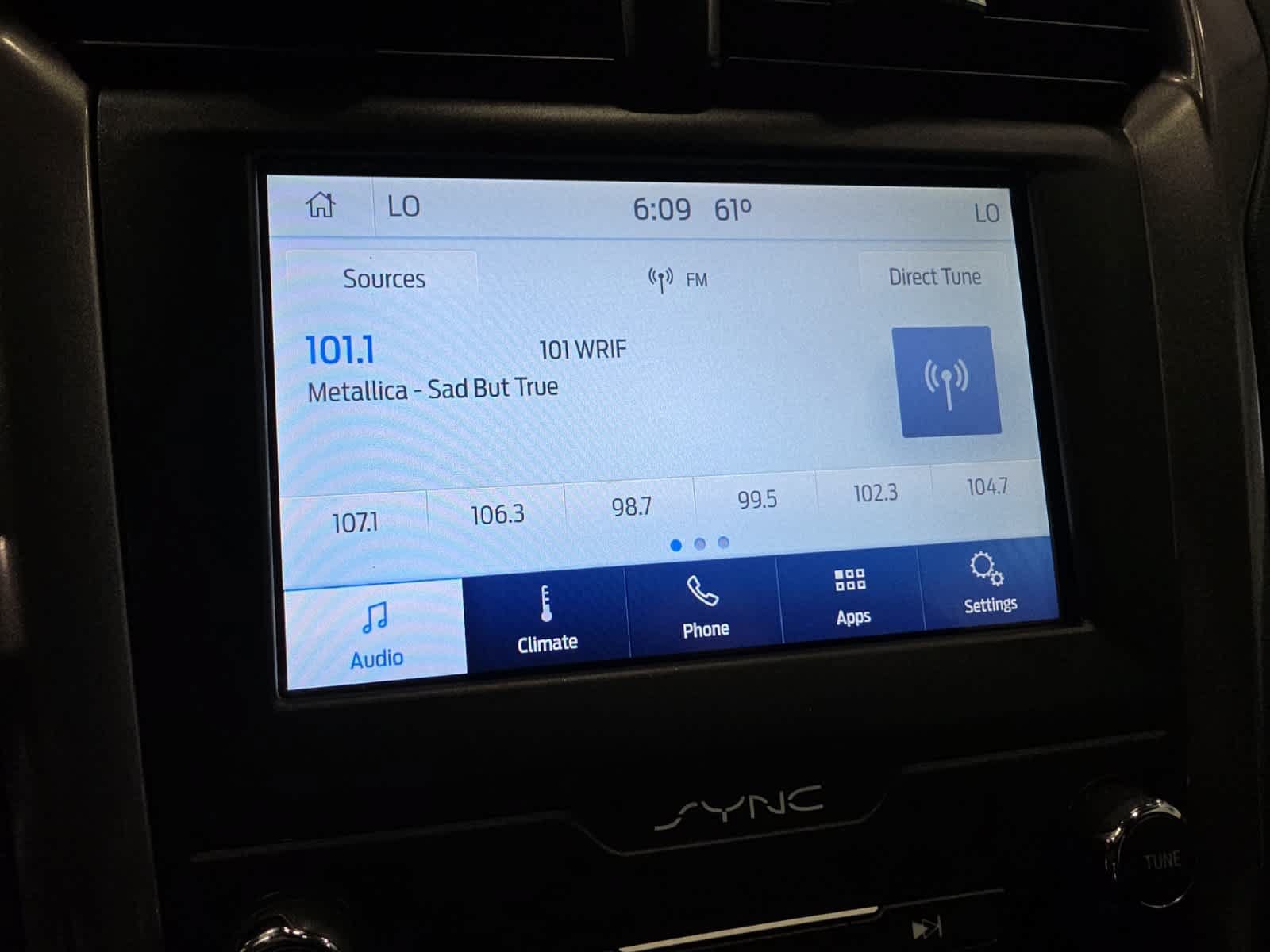 Certified 2020 Ford Fusion SE FWD image 29