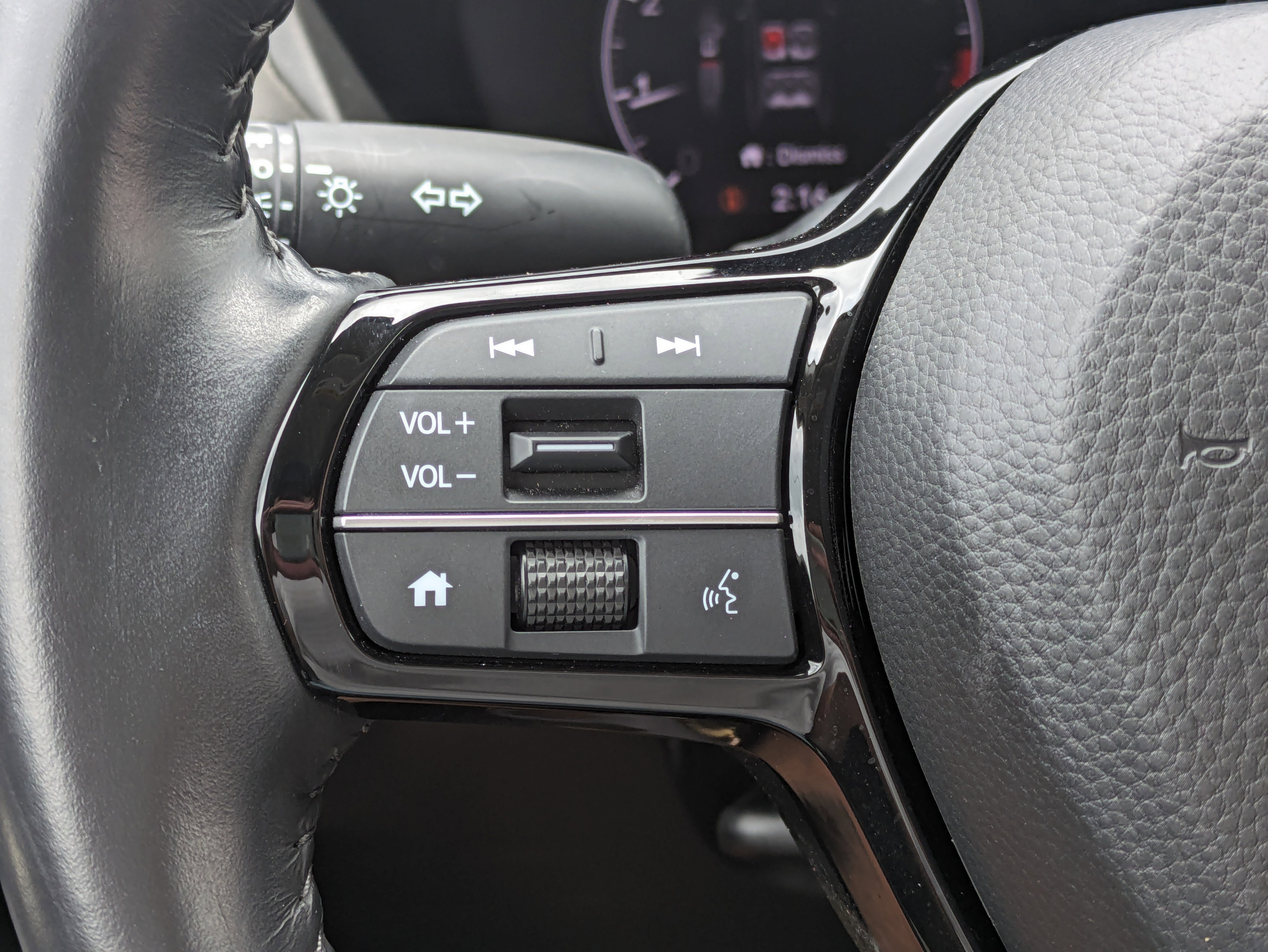 Used 2023 Honda HR-V EX-L image 21