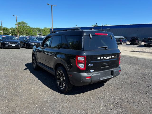 Certified 2025 Ford Bronco Sport Outer Banks w/ Outer Banks Tech Package+ AWD/4WD image 28