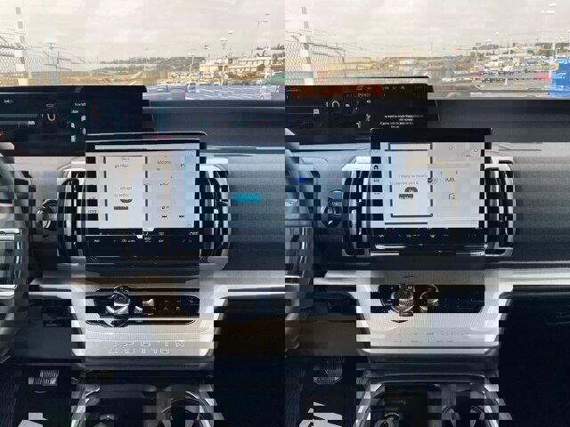 Certified 2025 Ford Expedition Max Active image 12