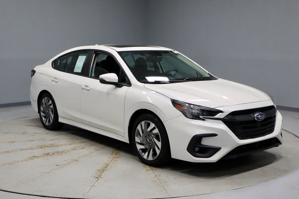 Used 2025 Subaru Legacy Limited image 7