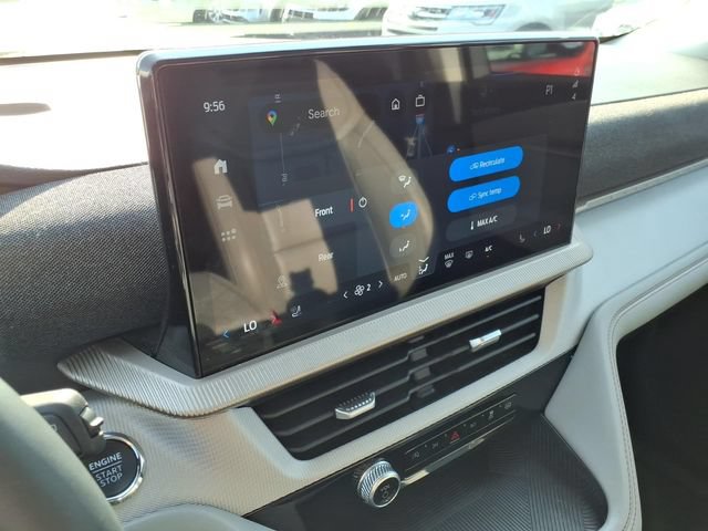 Certified 2025 Ford Explorer Active w/ Active Comfort Package AWD/4WD image 25