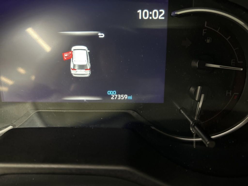 Used 2023 Toyota RAV4 XLE Premium AWD/4WD image 18