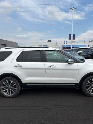 Certified 2018 Ford Explorer Platinum AWD/4WD image 5