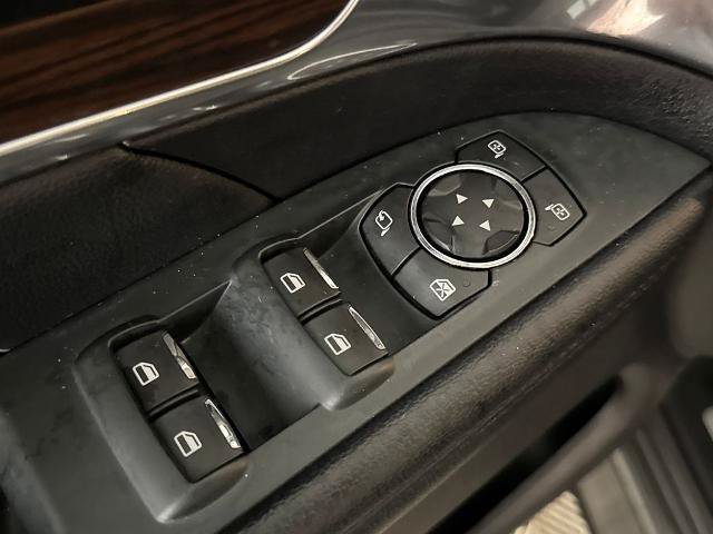 Certified 2019 Ford Explorer Limited w/ Class III Trailer Tow Package FWD image 11