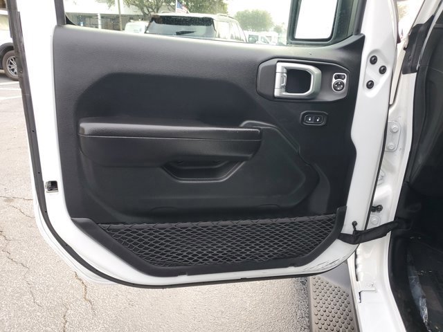 Used 2020 Jeep Wrangler Sport image 12