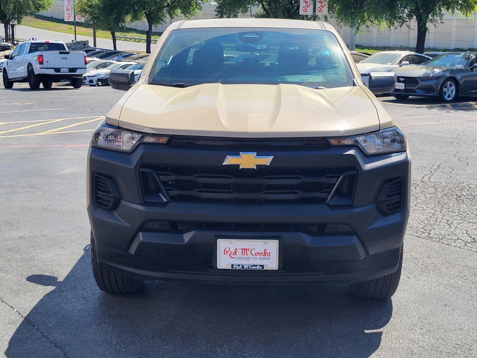 Used 2024 Chevrolet Colorado W/T image 8