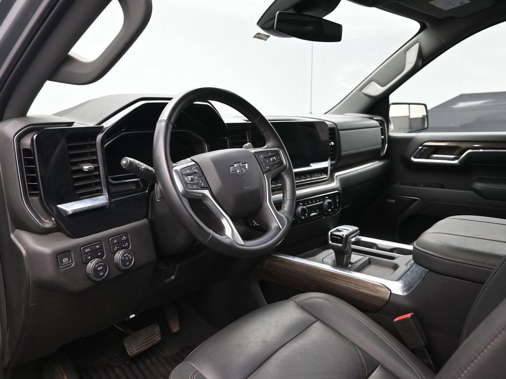 Used 2023 Chevrolet Silverado 1500 RST w/ Convenience Package II image 22