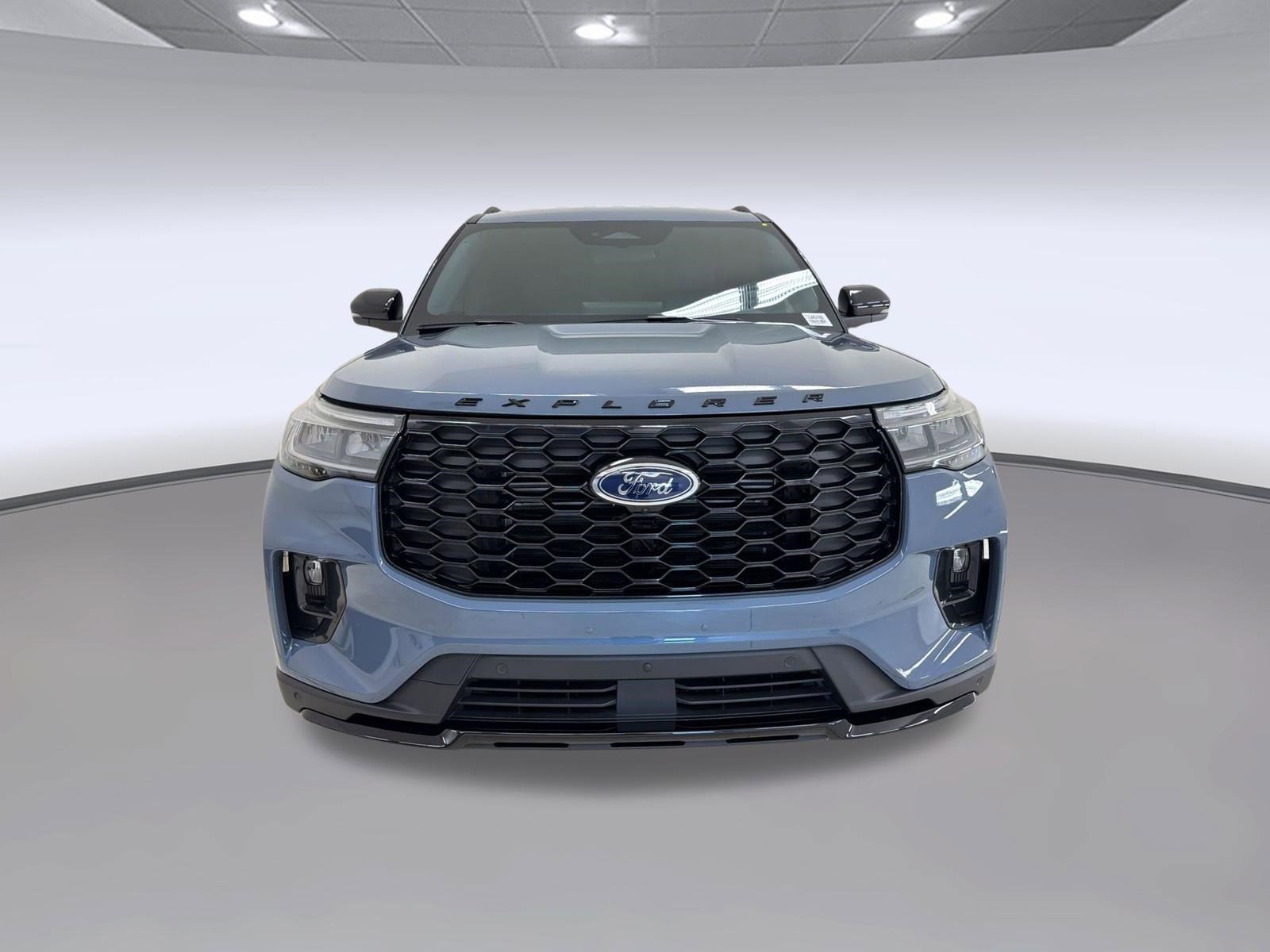 Certified 2025 Ford Explorer ST-Line RWD image 6