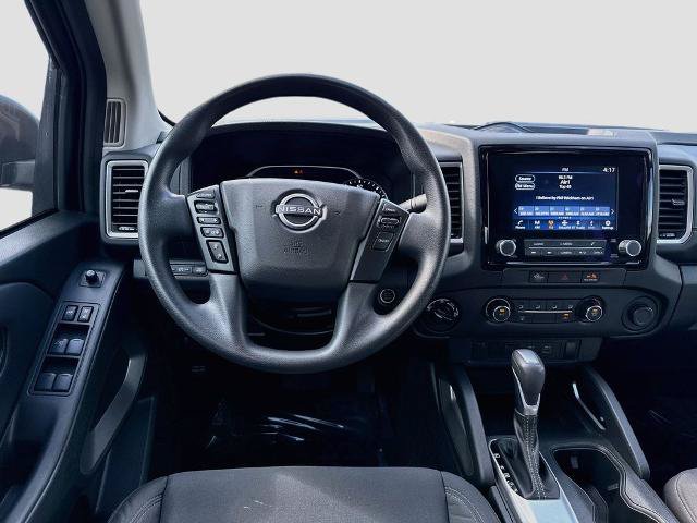 Used 2023 Nissan Frontier SV w/ Tow Package AWD/4WD image 18