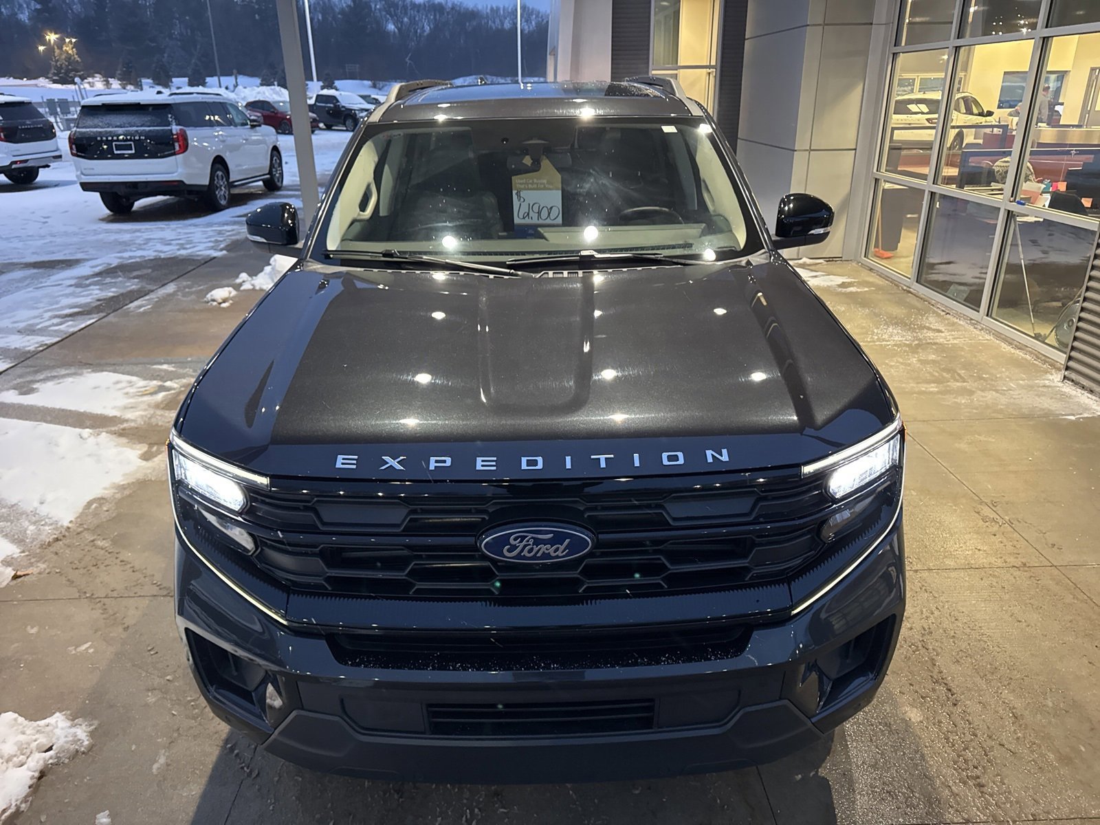 Certified 2025 Ford Expedition Active image 12