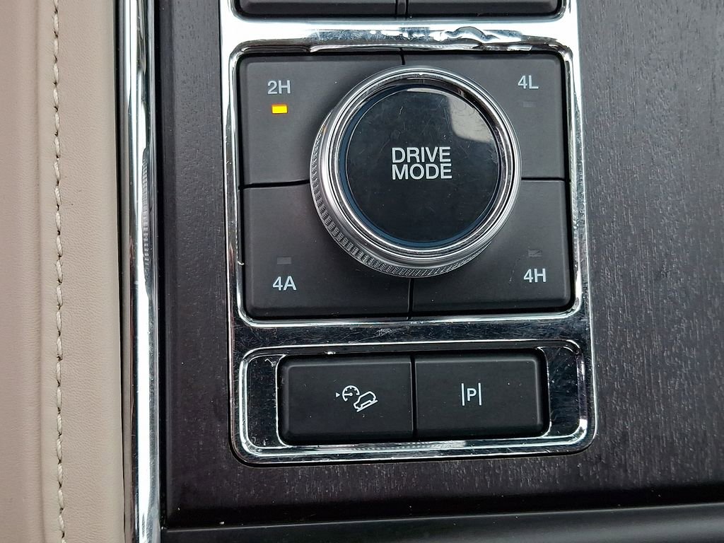 Certified 2023 Ford Expedition Max Platinum image 25