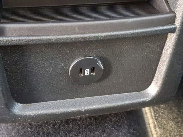 Certified 2023 Ford Edge SE image 11