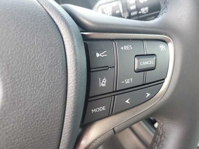 Used 2024 Lexus UX 250h FWD image 24