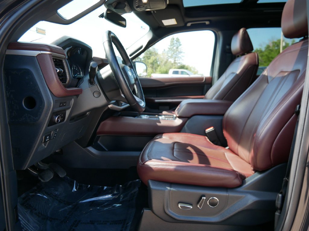 Certified 2024 Ford Expedition Max Limited AWD/4WD image 11