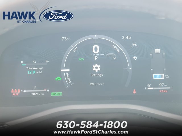 Used 2025 Toyota Camry XLE FWD image 13