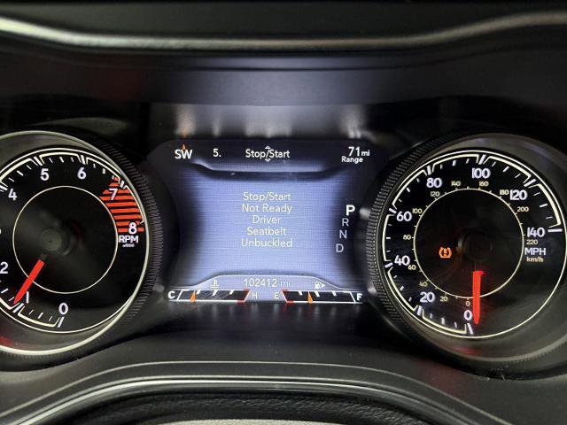 Used 2019 Jeep Cherokee Trailhawk AWD/4WD image 3