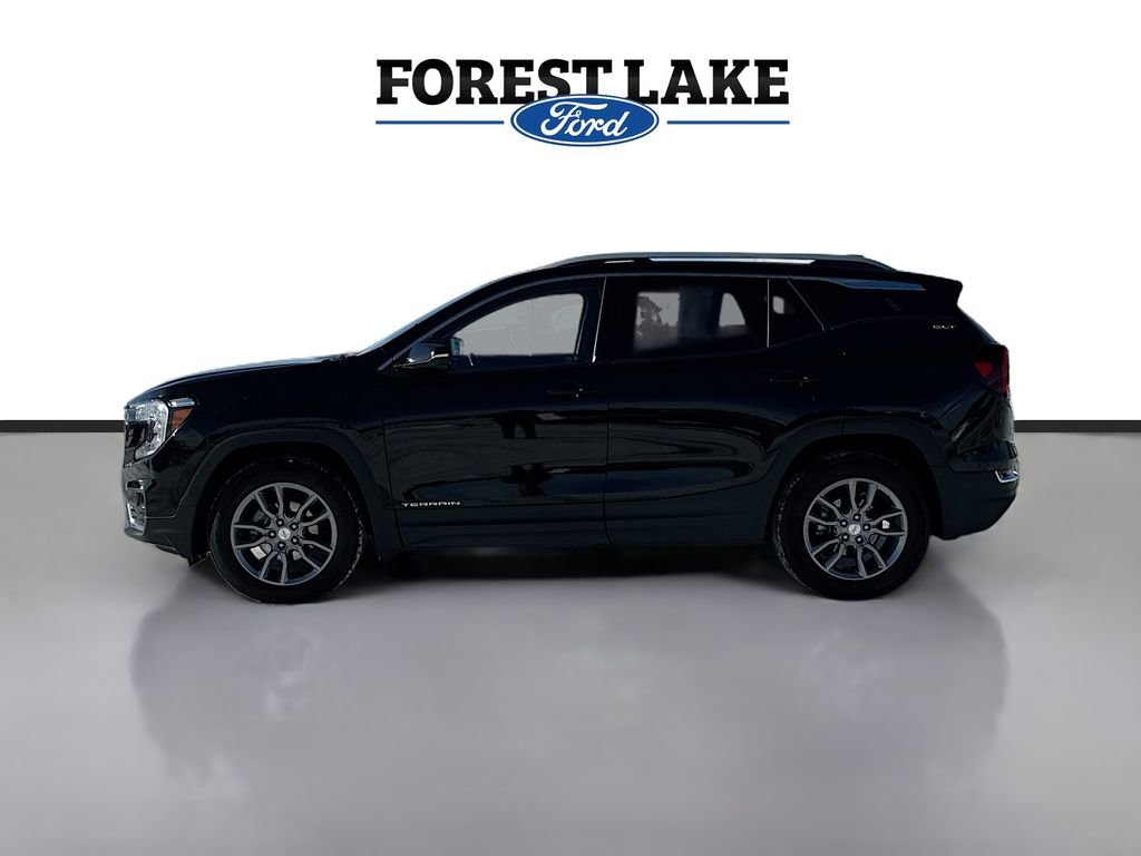 Used 2024 GMC Terrain SLT image 4