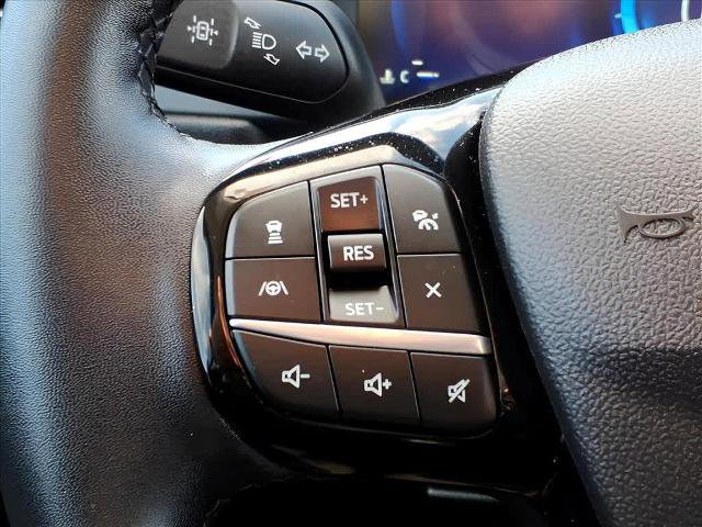 Certified 2022 Ford Escape Titanium w/ Class II Trailer Tow Package image 22