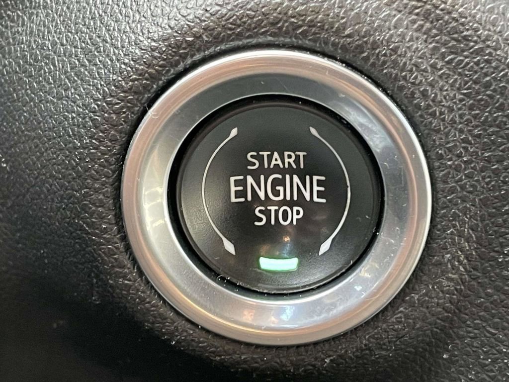 Used 2020 Chevrolet Silverado 1500 LTZ w/ LTZ Premium Package image 27