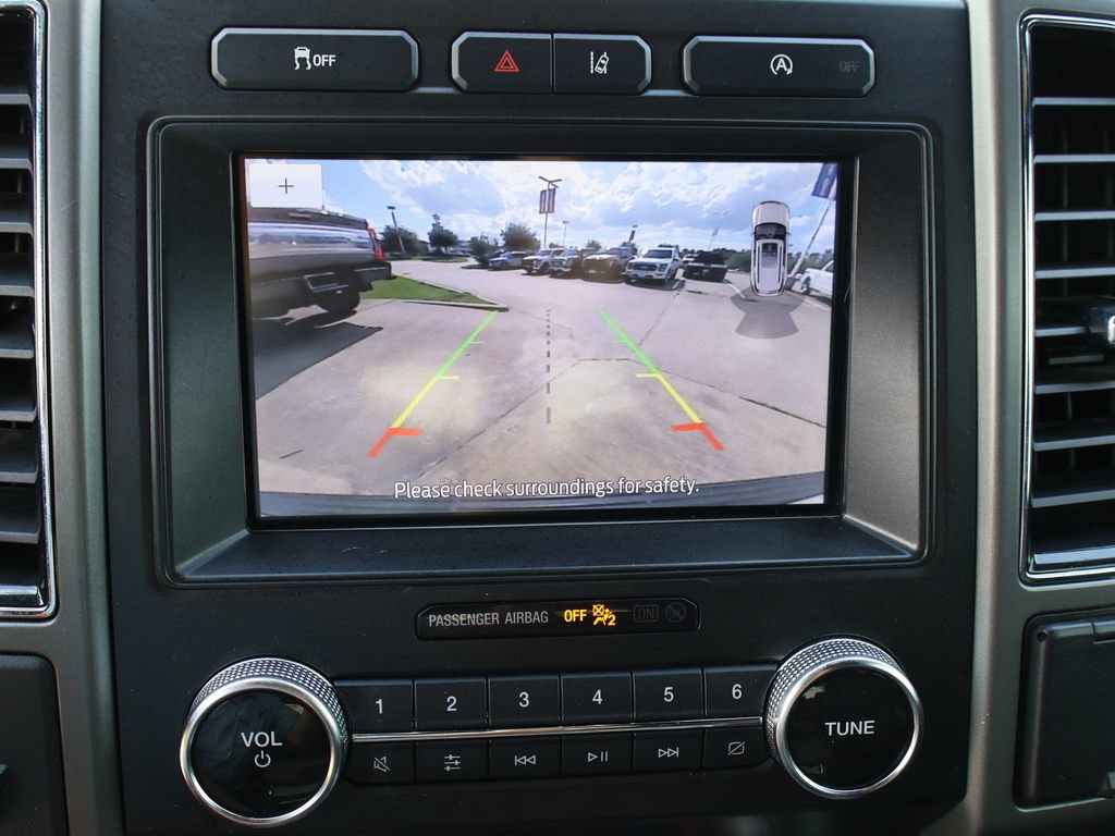 Certified 2021 Ford Expedition XLT RWD image 30