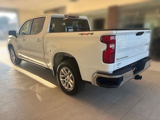 Used 2023 Chevrolet Silverado 1500 LT AWD/4WD image 3