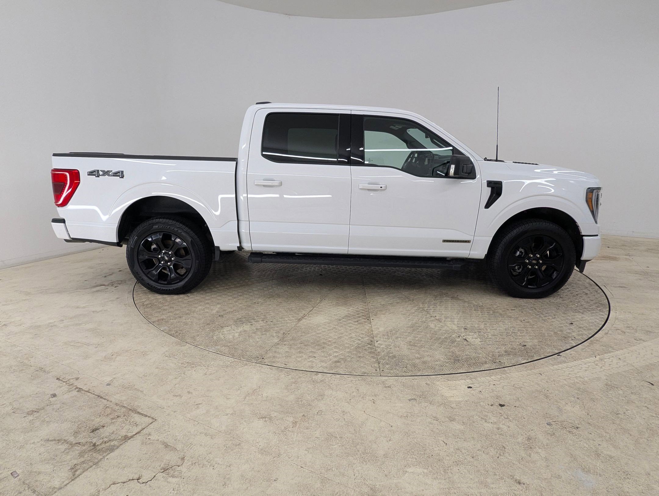 Certified 2023 Ford F150 XLT w/ Equipment Group 302A High image 8