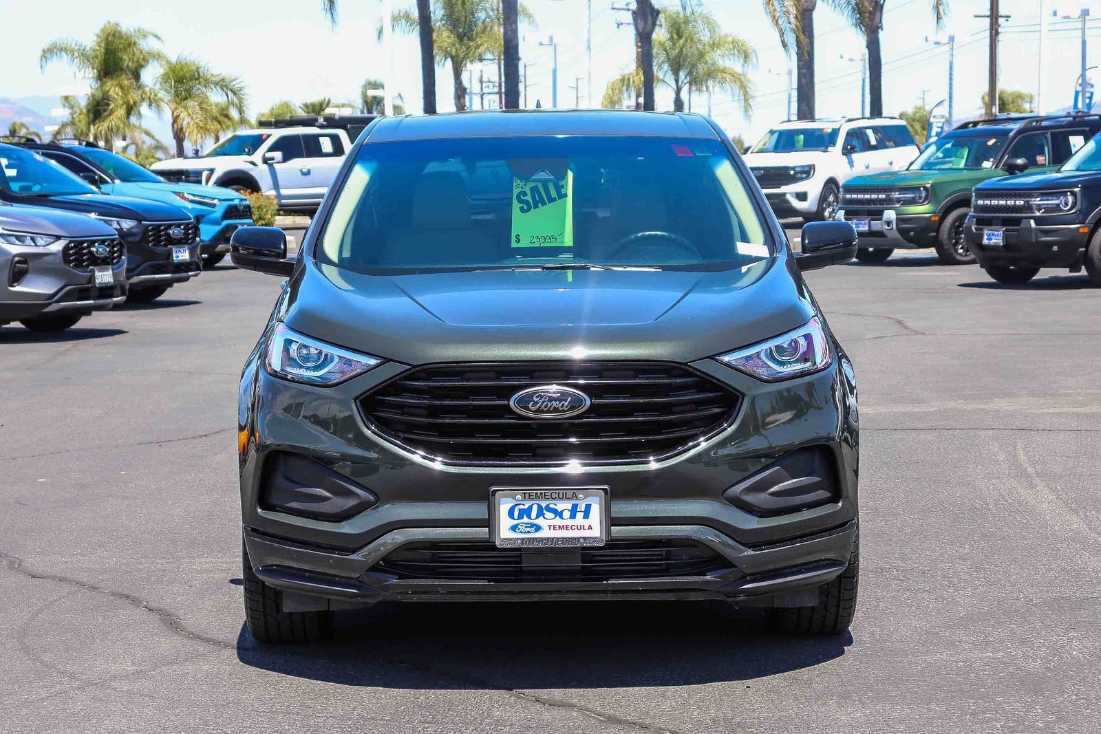 Certified 2023 Ford Edge SE w/ Black Appearance Package AWD/4WD image 2