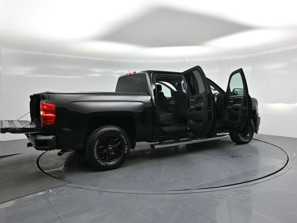 Used 2017 Chevrolet Silverado 1500 LT w/ LT Eassist Package image 6