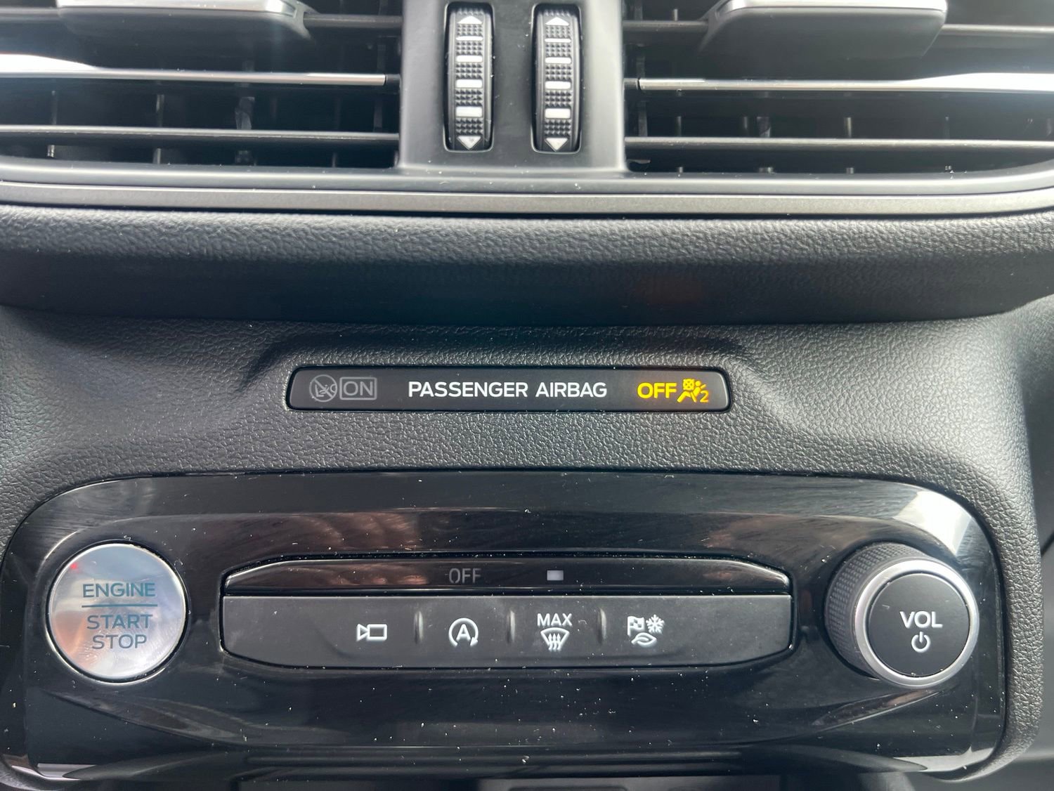 Certified 2023 Ford Escape Active w/ Tech Pack #2 FWD image 35