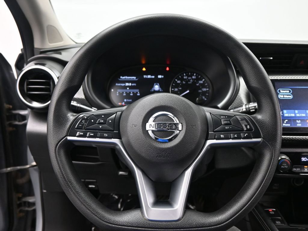 Used 2021 Nissan Kicks SV image 43