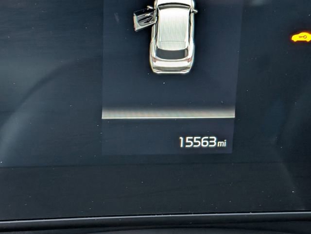 Used 2025 Kia Sportage EX FWD image 22