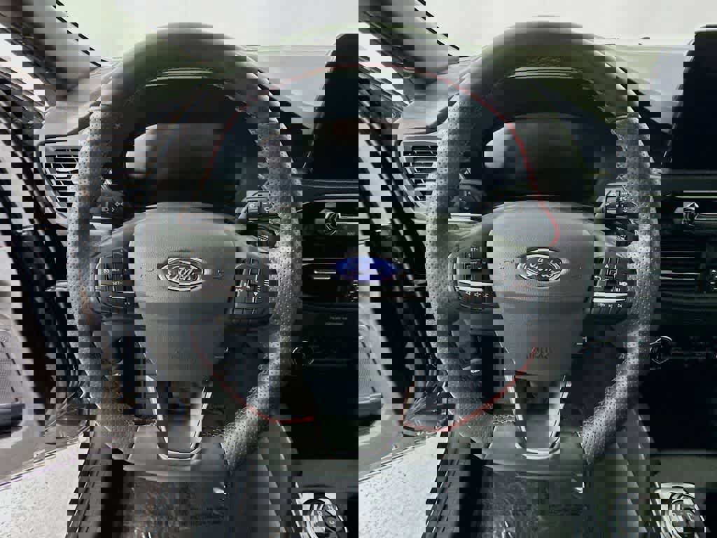 Certified 2023 Ford Escape ST-Line image 19