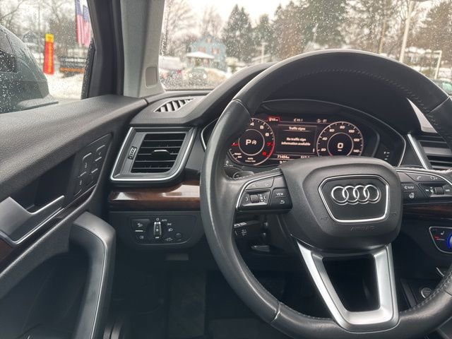 Used 2018 Audi Q5 2.0T w/ Premium Plus Package image 24