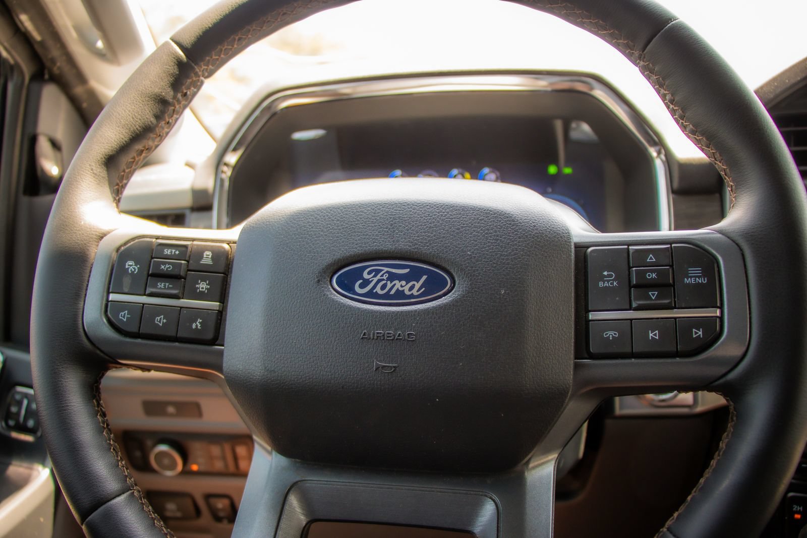 Certified 2025 Ford F150 Lariat w/ Equipment Group 501A Mid AWD/4WD image 11