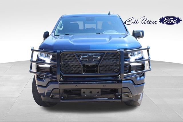 Used 2023 Chevrolet Silverado 1500 RST AWD/4WD image 2