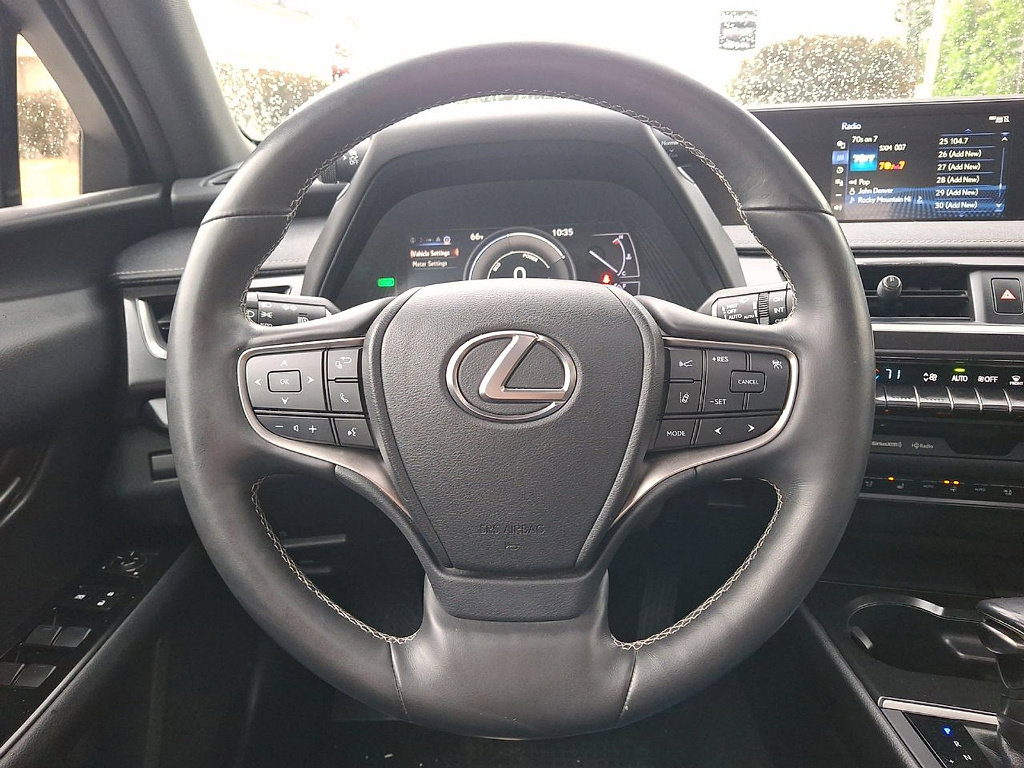Used 2019 Lexus UX 250h w/ Premium Package AWD/4WD image 16