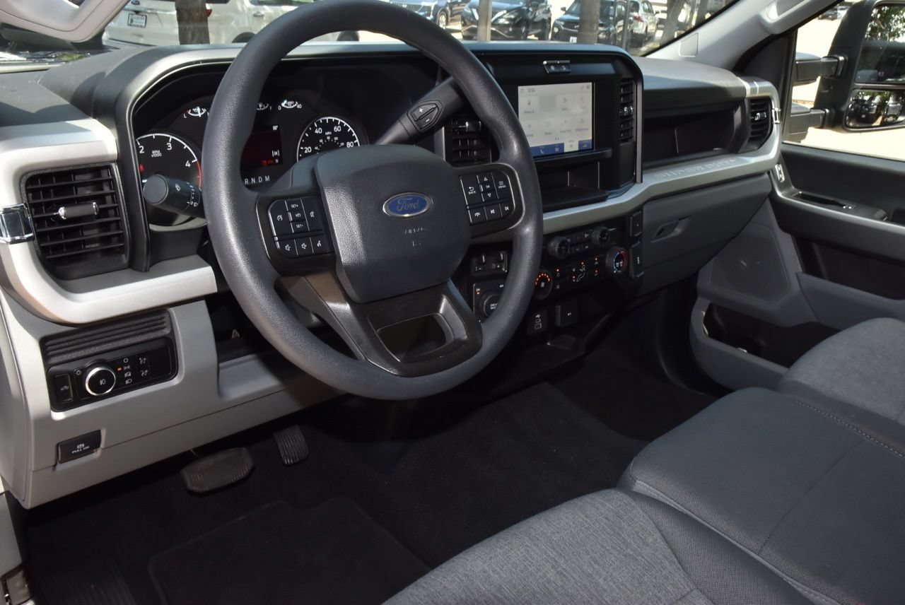 Certified 2025 Ford F350 XL w/ STX Appearance Package AWD/4WD image 32