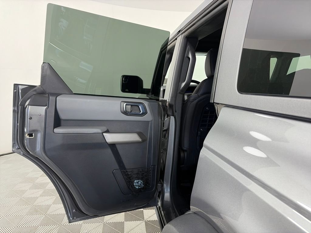 Certified 2022 Ford Bronco Black Diamond image 12