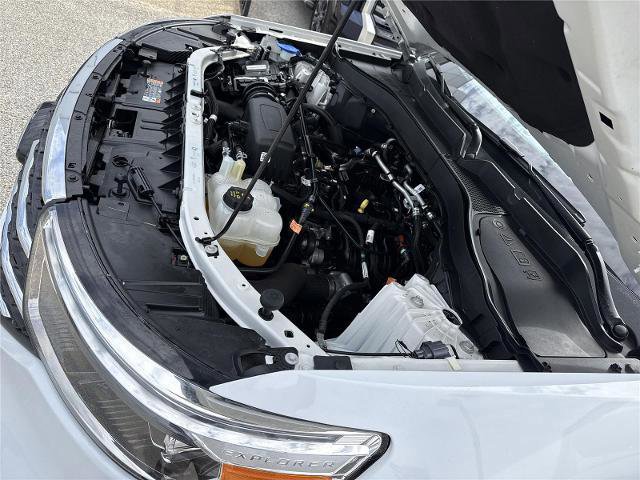 Certified 2023 Ford Explorer XLT w/ Equipment Group 202A image 30