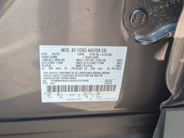 Certified 2025 Ford Explorer ST w/ Sun And Sound Package AWD/4WD image 40