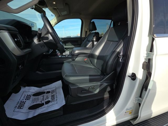 Certified 2023 Ford Expedition Max XLT image 14
