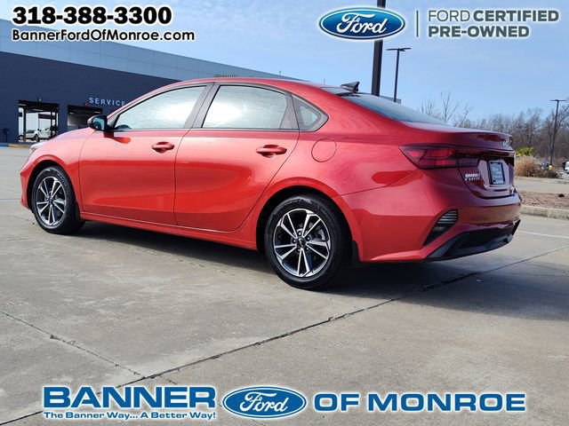 Used 2023 Kia Forte LXS w/ LXS Technology Package image 5