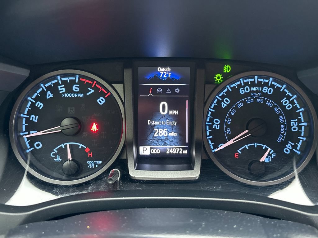 Used 2023 Toyota Tacoma TRD Off-Road w/ Technology Package AWD/4WD image 6