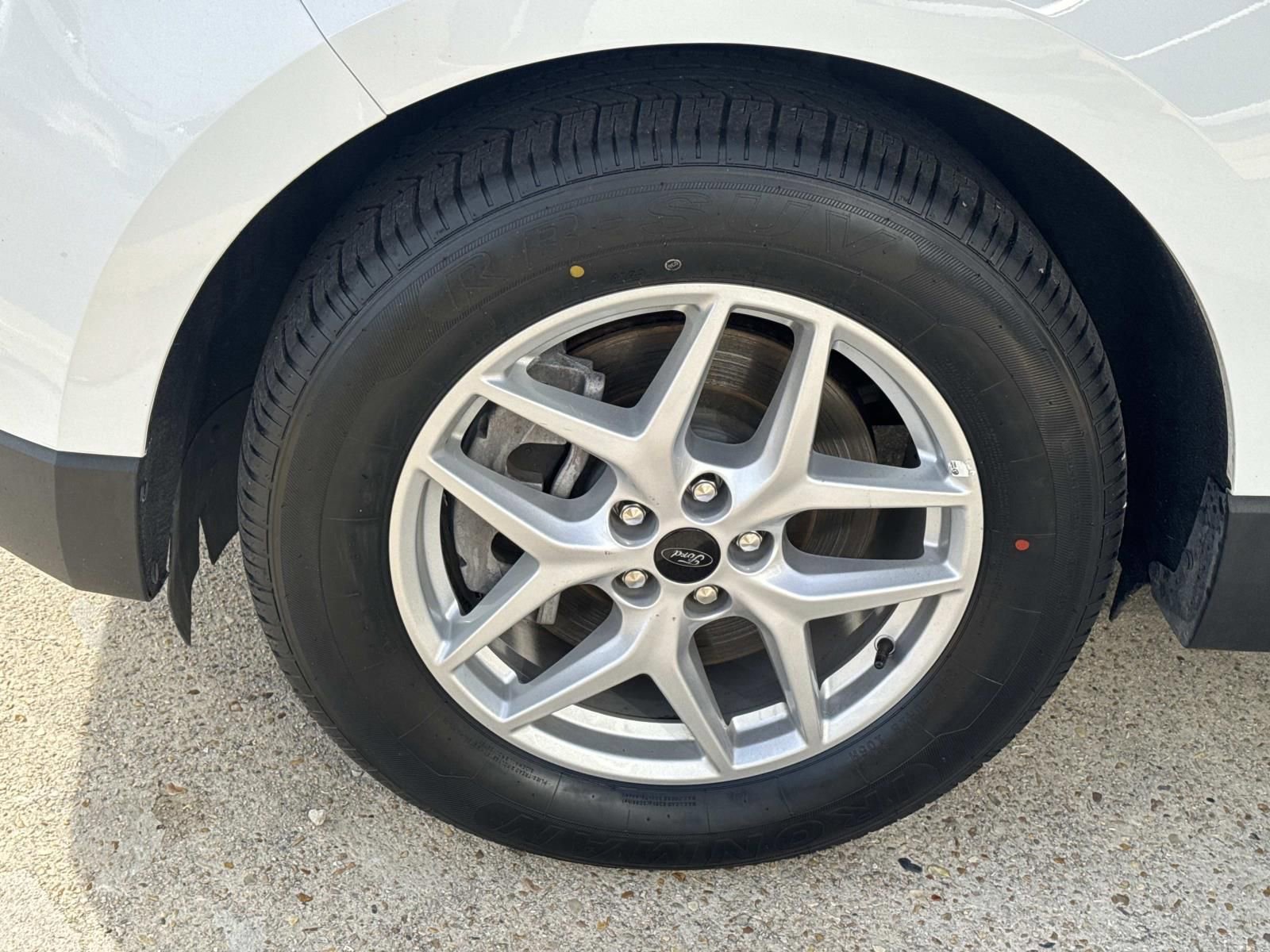 Certified 2023 Ford Edge SEL image 11