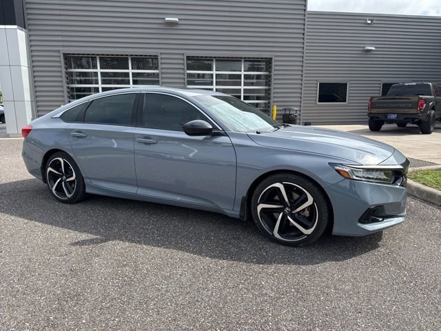 Used 2021 Honda Accord Sport image 2