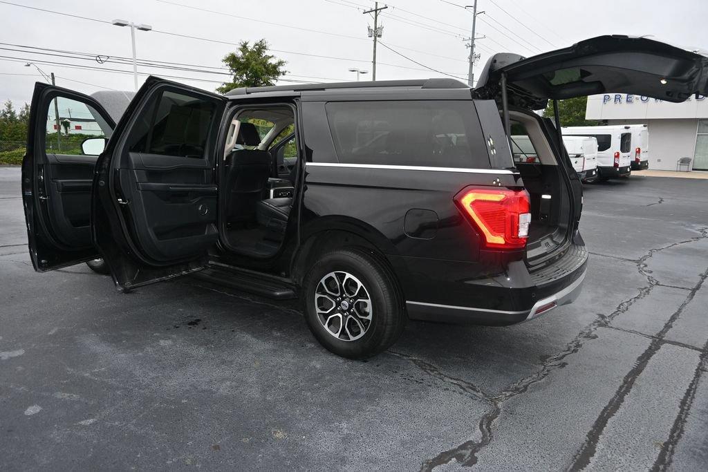 Certified 2024 Ford Expedition Max XLT RWD image 17