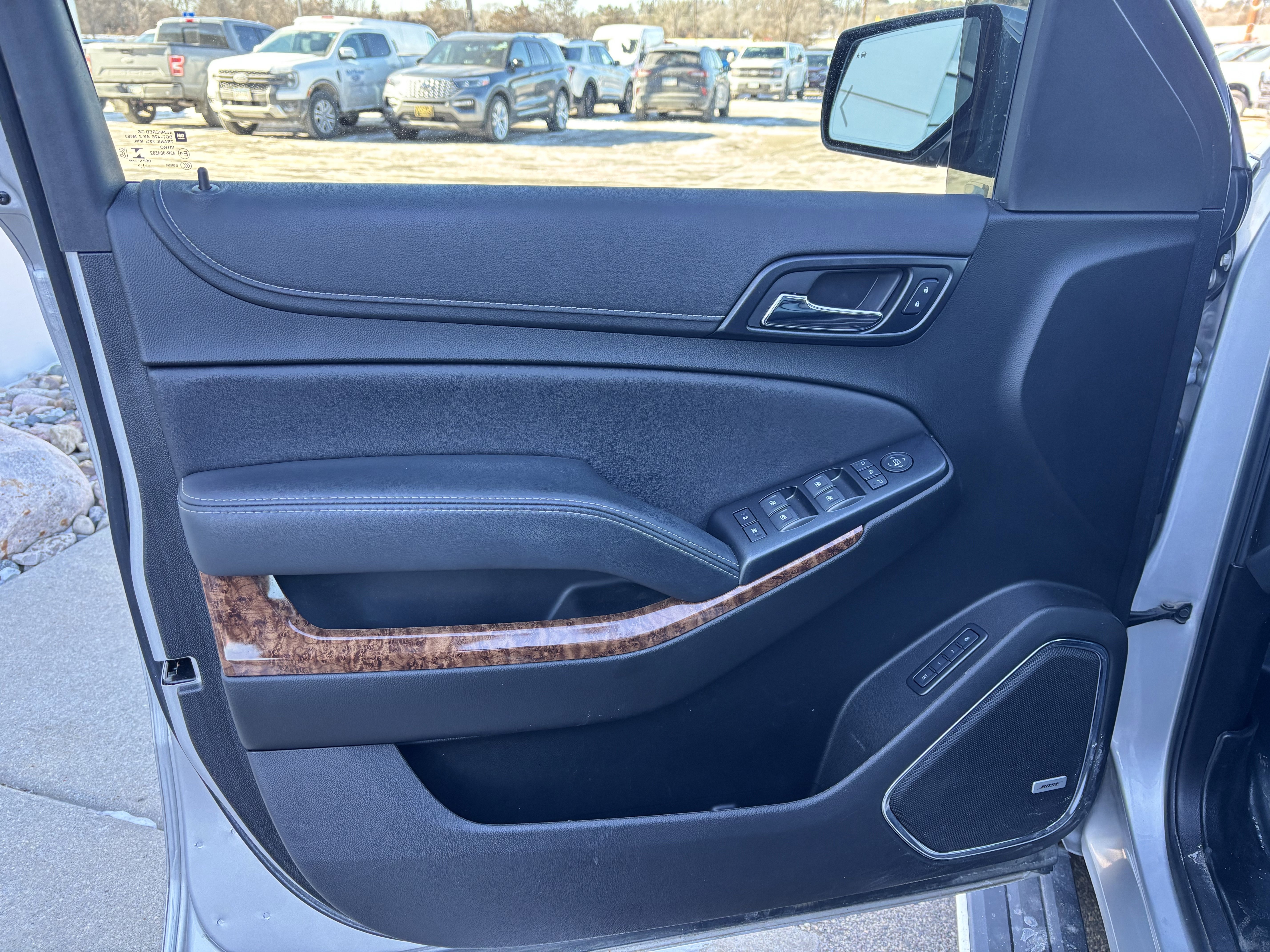 Used 2019 Chevrolet Suburban Premier image 20