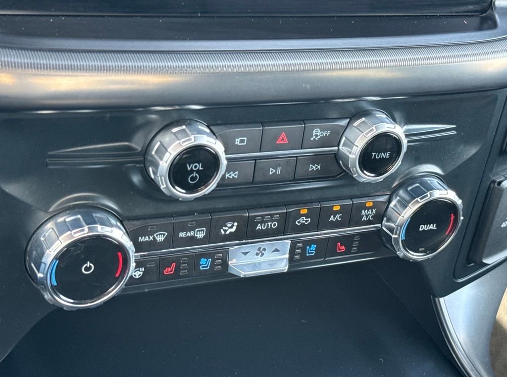 Certified 2025 Ford F150 Lariat AWD/4WD image 24