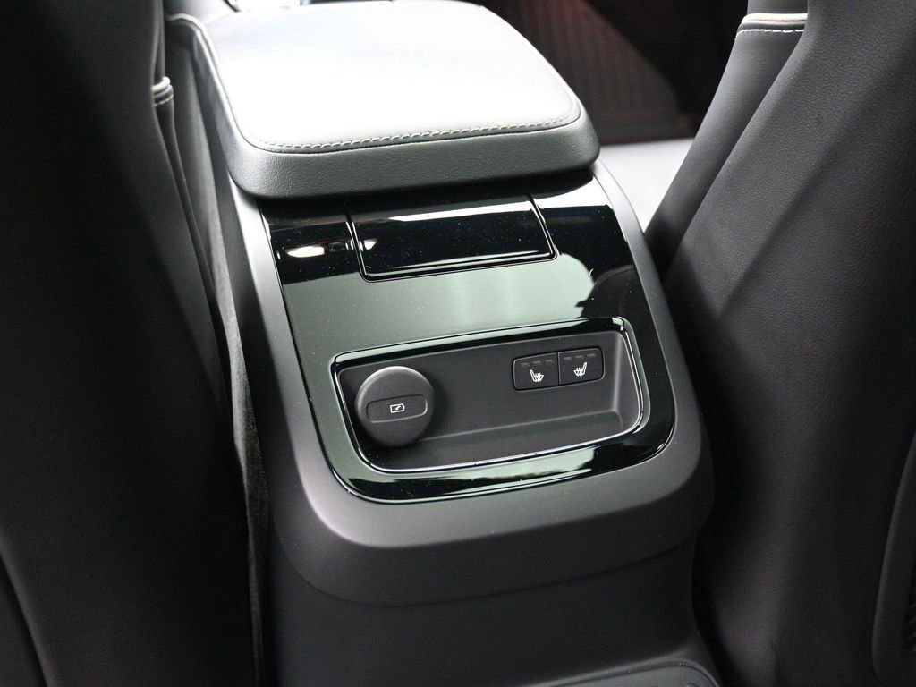 Used 2024 Volvo V60 T8 Polestar w/ Protection Package Premier image 24